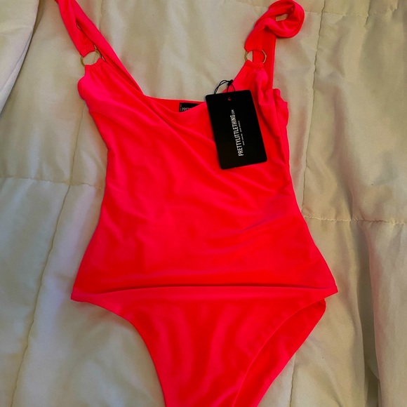 never worn it - Picture 1 of 1